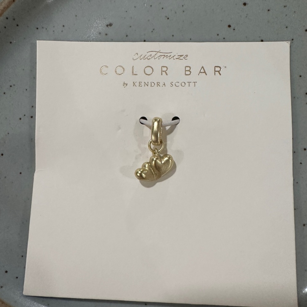 Kendra Scott state charm. Virginia Two Hearts gold metal *Retired*